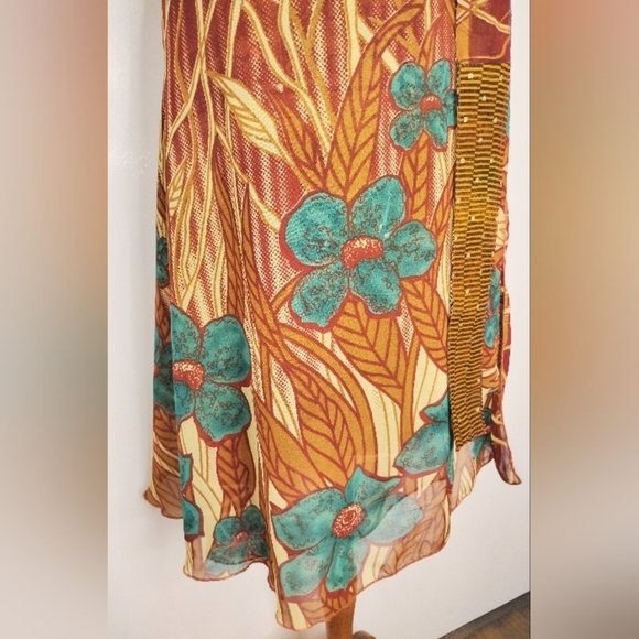 TWO PLY REVERSIBLE WRAP SKIRT - Picture 10 of 11